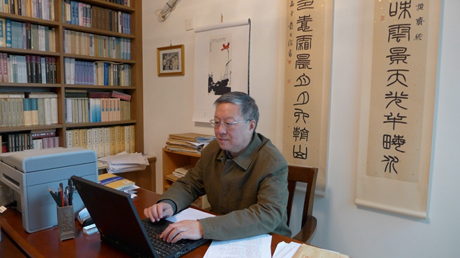南京大學人文社會科學資深教授莫礪鋒。受訪者供圖